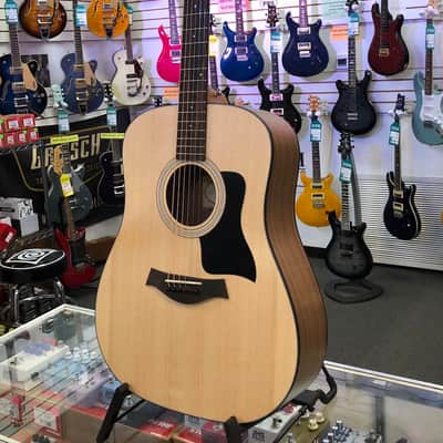 Taylor 110e Acoustic-Electric Solid Sitka Spruce Top, Layered Walnut Back and Sides with Gigbag image 3