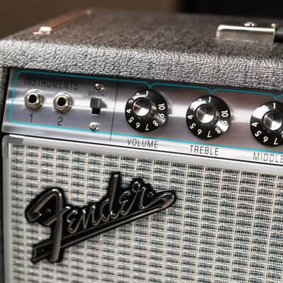 Fender ’68 Custom Pro Reverb Pewter Redback - 120V image 4