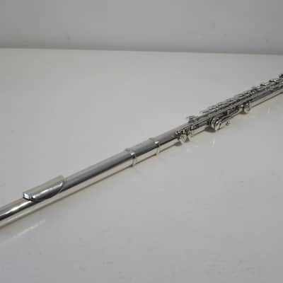 Yamaha YFL-581 Open Hole In-Line G, Solid Silver Flute image 7