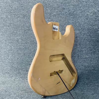 Unfinished Jazz Bass Style Basswood Body for Right Hand DIY image 4