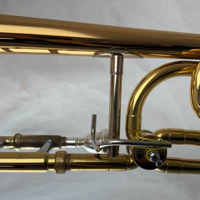 Yamaha YSL-448G Intermediate Bb/F Trombone 2010s - Lacquered Brass image 12