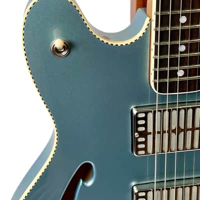 Bilt Volare Custom W/ Mastery Hardware, Ice Blue Metallic, Bound, NEW 6lbs.15oz (Authorized Dealer) image 3
