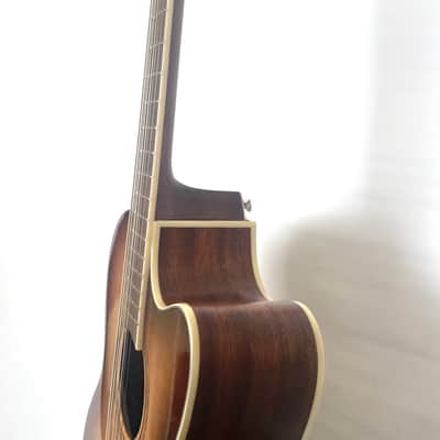 Alvarez ABT60CE8 Artist Baritone 8-String Acoustic Electric Guitar Shadowburst image 10