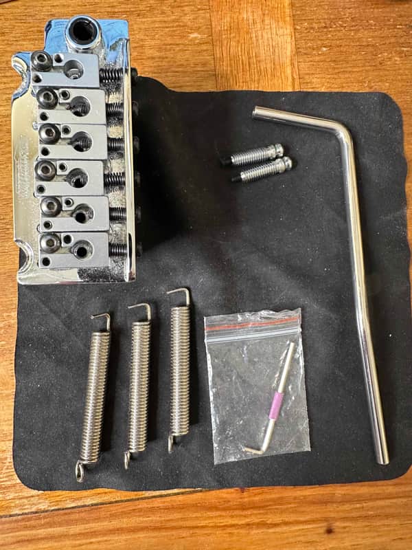 Wilkinson Locking Tremolo Bridge - WVS 130 CR image 1