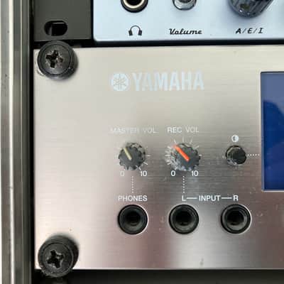 YAMAHA A4000 Professional Sampler with Iomega 250 Zip Drive image 7