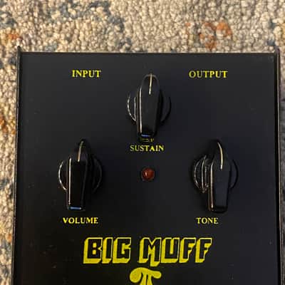 Electro-Harmonix Big Muff Pi V7 Black Russian “6 Screws” 2001 image 3
