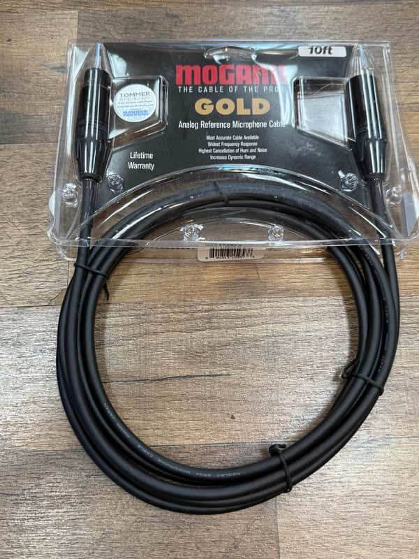 Mogami Gold Studio-10 XLR Male to XLR Female - 10'