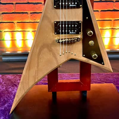 Jackson JS Series Rhoads JS32T FSR, Amaranth Fingerboard, Natural Oil w/DLX Jackson Hard Case image 2