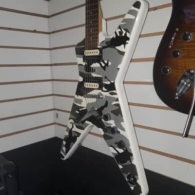 Dean Dimebag Dime O Flage ML 2020 - Present - Camoflage with fitted featherweight case image 4