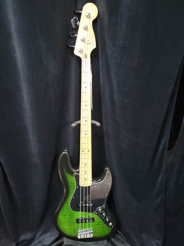 Fender Player Jazz Bass Plus Top Limited-Edition 2022 - Green Burst image 1