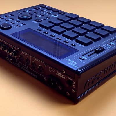 Akai MPC1000BK Custom 16 Squarez W/The Works. Black & Purpz image 7