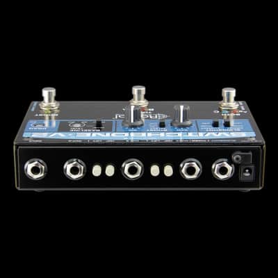 Radial Engineering Switchbone V2 ABY/C Amp Selector and Booster image 2