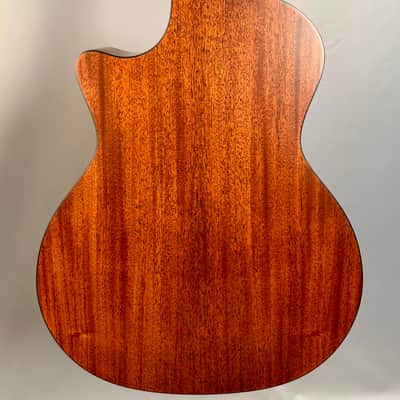 Taylor 324ce Baritone-8 LTD Limited Edition 8-String image 9
