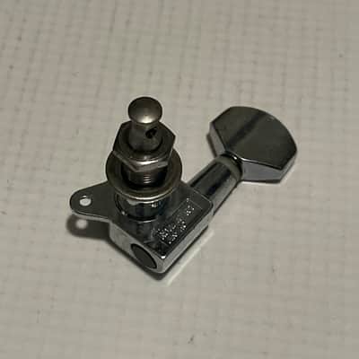 2000's Jackson RR3 Dinky Guitar Chrome Jin Ho Korea Tuners Tuning Pegs 6 In Line image 8