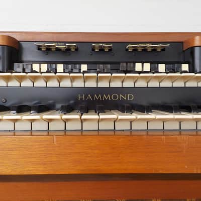 Hammond E 112 - B3 sound image 9