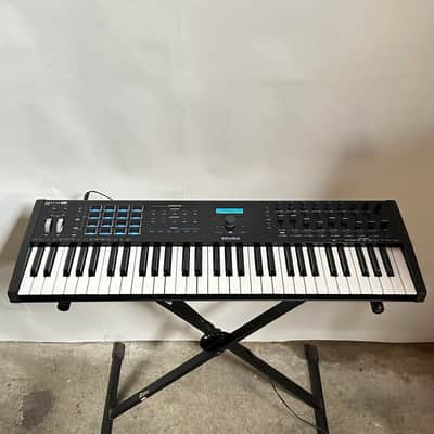 Arturia Keylab 61 MkII MIDI Controller Keyboard