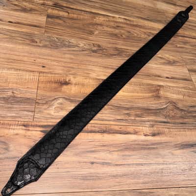 Carlino Plain Black Scale Leather Strap 2025 - Black image 8