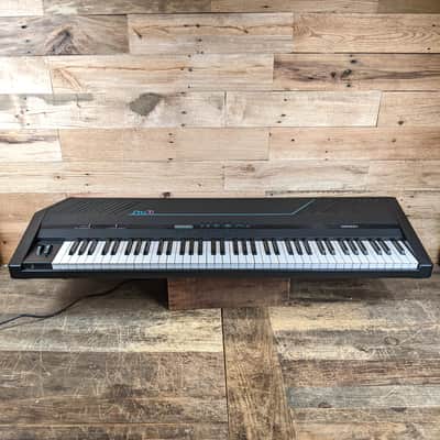 Kurzweil K1200 Pro 76 Programmable Wavetable Synthesizer 76 Weighted Keys
