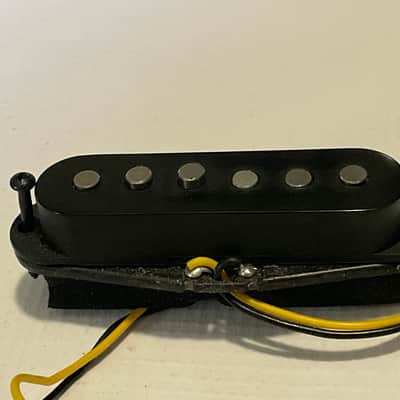 2010's Indonesian Ibanez RG470AHM RG Series Model Guitar Quantum Middle Single Coil Pickup 5.14k image 2