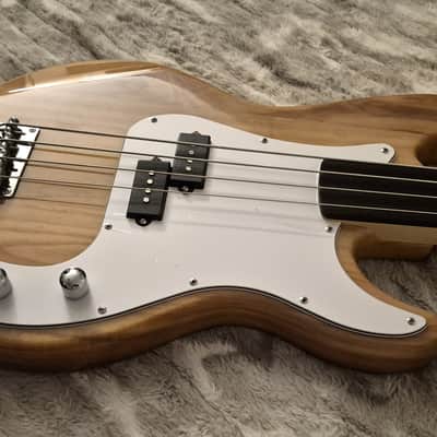 Glarry Fretless Precision Bass - 4-String - Set-Up - Natural - Rosewood Fingerboard image 3