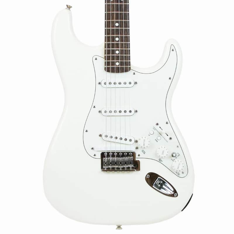 Fender Standard Roland Ready Stratocaster 2006 - 2011 | Reverb