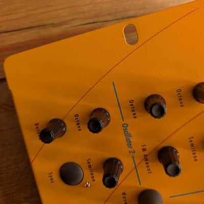 Waldorf Microwave XT Rackmount Wavetable Synthesizer 1998 - Orange image 15
