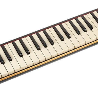 Suzuki Pro37 v3 | 37-Key Pro Melodion w/ Case & Mouthpieces. New with Full Warranty! image 5