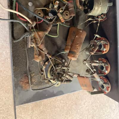 Marvel 35 1946 Tube Amp image 3