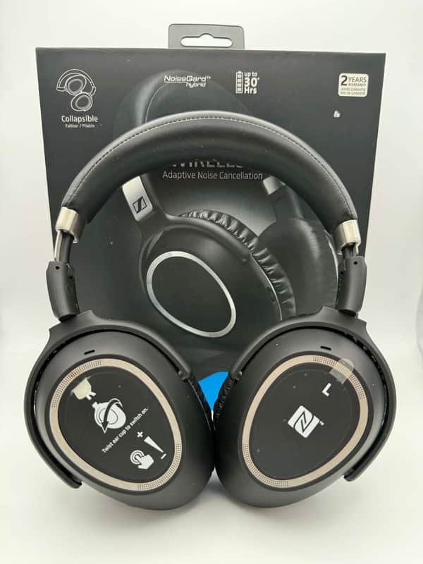 Sennheiser PXC 550 Collapsible Wireless Headphones with Adaptive Noise Cancellation 2020's - Black image 1