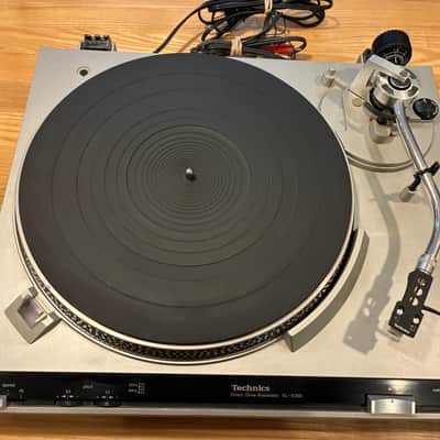 Technics SL-3200 1980s - Silver image 6