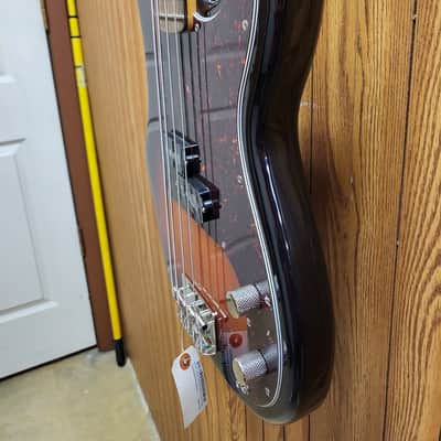 Fender Squier Classic Vibe 60's Sunburst Precision P Bass Guitar w/ Fender Hard Case image 2