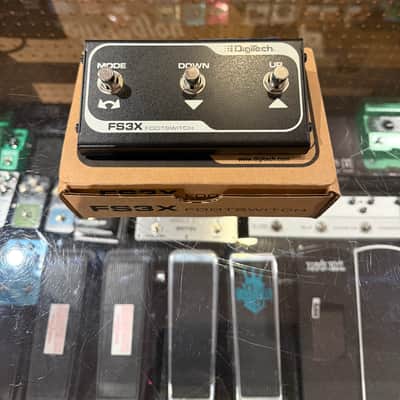 DigiTech FS3X 3 Button Footswitch 2010s - Black image 1