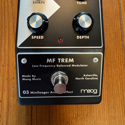 Moog Minifooger MF Trem v2 2010s - Black image 1