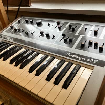 Teisco Synthesizer 60F incl. Flight Case image 5