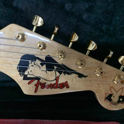 Fender Custom Shop Stratocaster 1994 - 40th Anniversary Playboy Stratocaster image 4