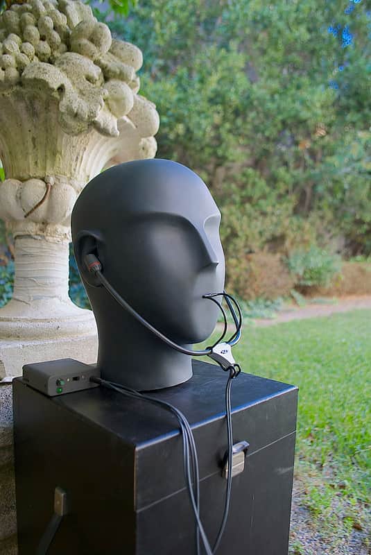 Sennheiser MKE 2002 complete binaural recording microphones system - very rare image 1