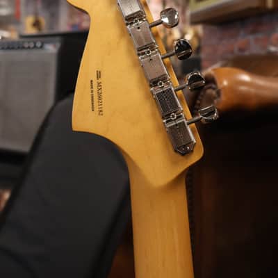 Fender Vintera III Mid '60s Jaguar Sherwood Green Metallic (B-Stock) Bild 6
