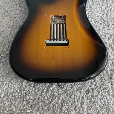 Fender Classic Series ‘50s Stratocaster 2011 MIM Sunburst Maple Fretboard Guitar image 12