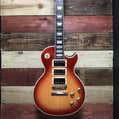 Gibson Les Paul Custom Classic Heritage Cherry Sunburst 2007 (GOTW #42) 1 of 400! image 7