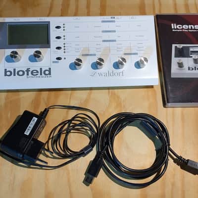 Waldorf Blofeld Desktop Synthesizer  - White + SL Licence