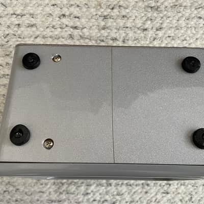ZT Amplifiers Lunchbox Junior 1x5" Guitar Combo Amp 2010s - Silver image 6