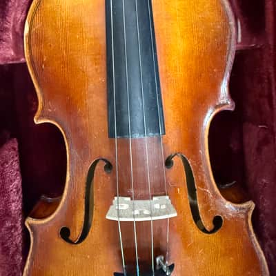 German Violin with case and bow, full size. William Lewis brand brand German Violin. Full size with case and bow. image 4