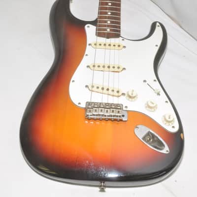 Fender Japan Stratocaster ST62 #I020043 Electric Guitar Ref. No 7279 image 3