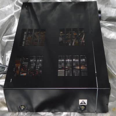 Sony STR-AV250 stereo receiver with phono input image 2