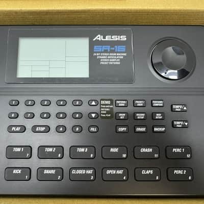 Alesis sa-16 1990-Now - Black image 1