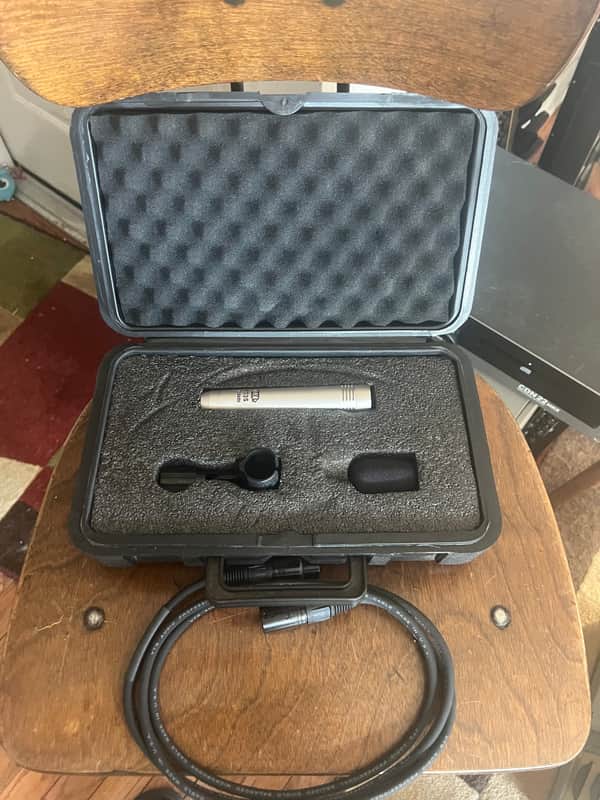 MXL 603S Mogami condenser microphone with case, mic clip, mic winscreen and cable. image 1
