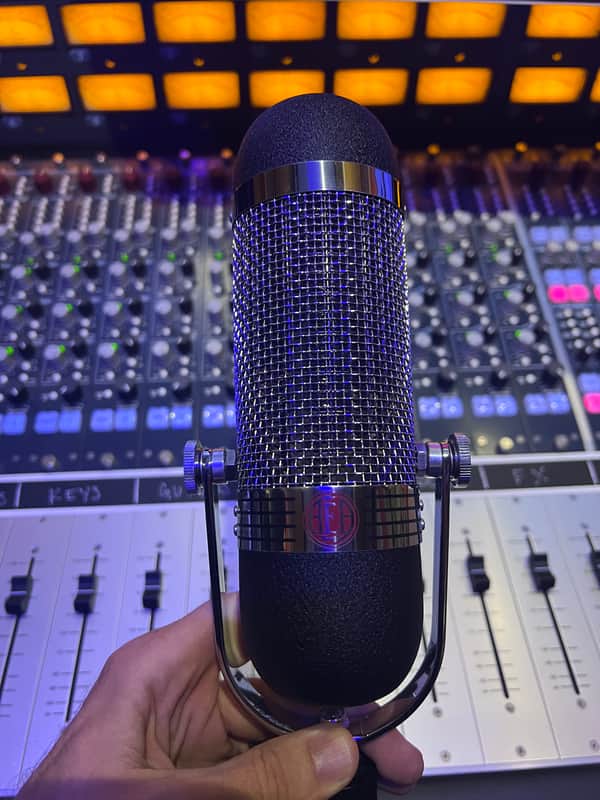 AEA R84 Ribbon Microphone 2003 - Present - Black image 1