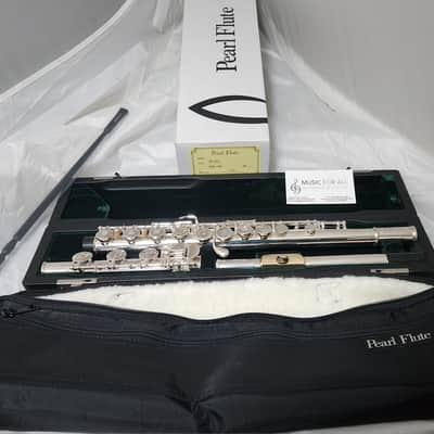 USED Pearl Quantz *Make Offer* Vigore Flute 665 Series Open Hole/B Foot/Split E/C# Trill/D# Roller/3K Gold Lip | 2-Day | WorldShip | Authorized Dealer image 2