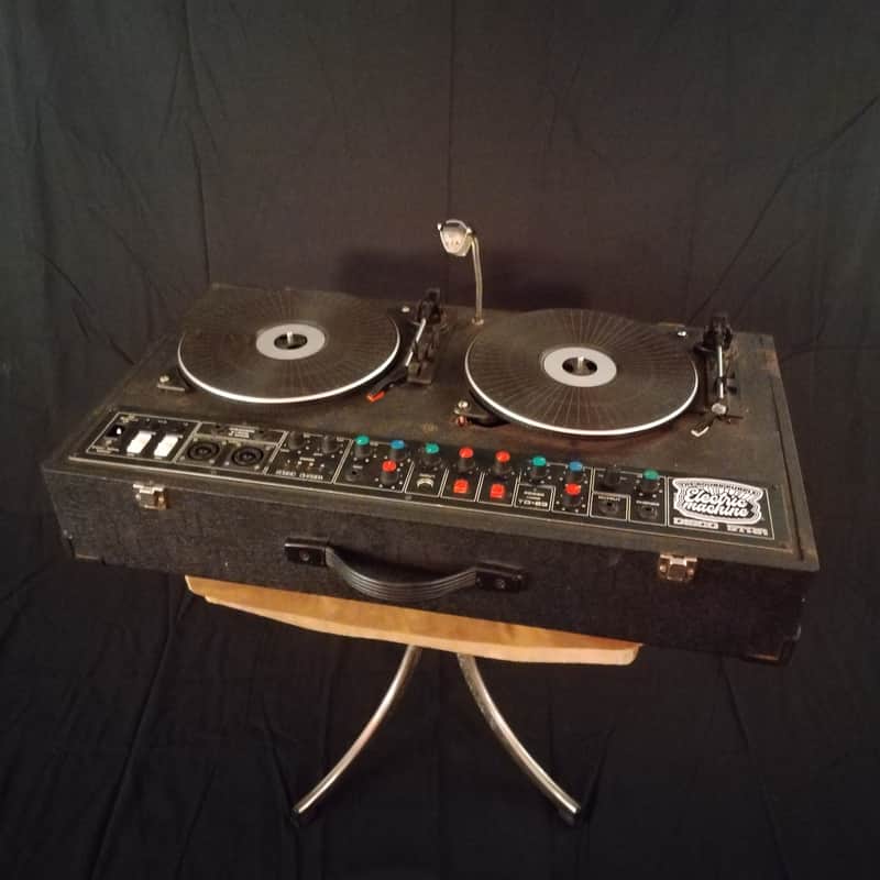 Vintage RARE twin turntables. Built in mixer, amplifier and light controller. image 1