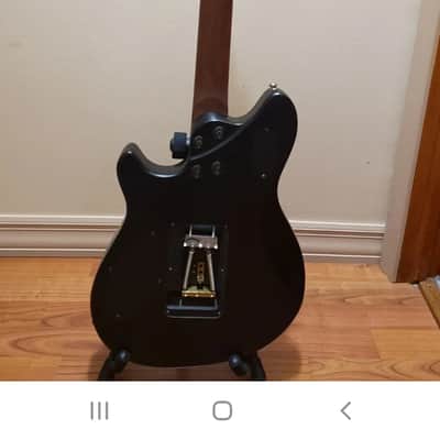 EVH Standard 2021 - Satin image 2